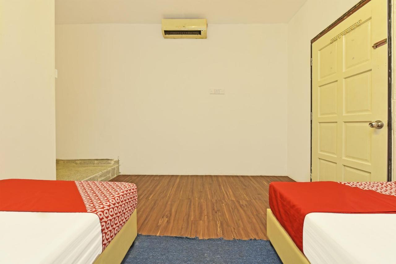 F Hotel Sungai Dua Bukit Eksteriør bilde