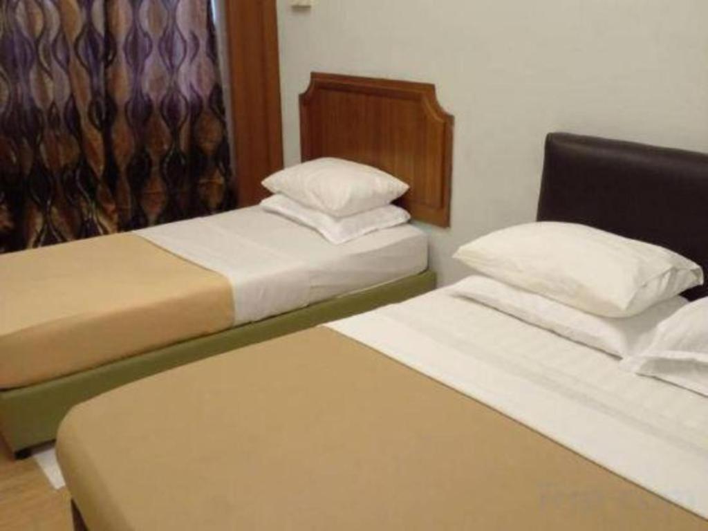 F Hotel Sungai Dua Bukit Eksteriør bilde